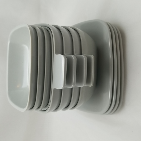 Brookpark Modern Design Gray Melamine Dinnerware - Picture 8 of 15